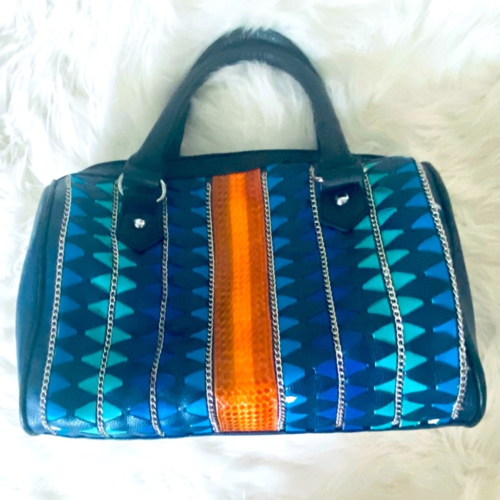 Authentic Nicole Lee USA Leather Handbag